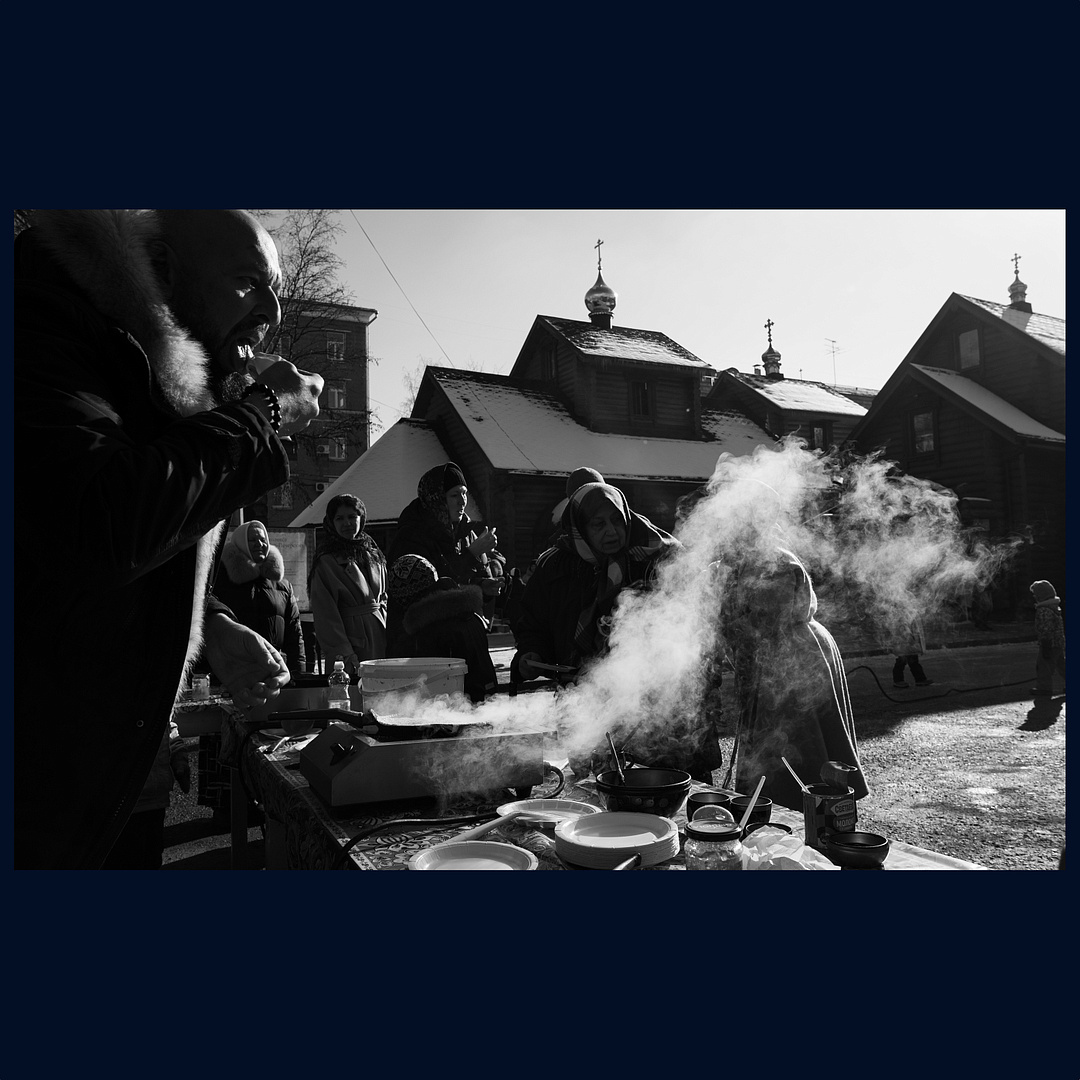 Православное. Масленица. Фотограф В. Машевский.